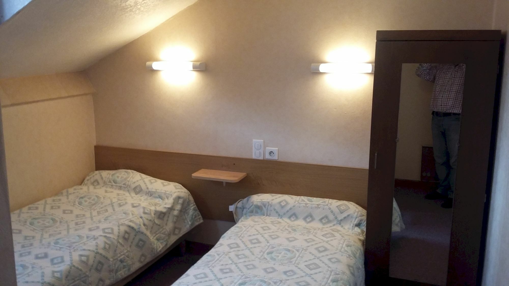 Hotel Du Viscos ลูร์ด ภายนอก รูปภาพ