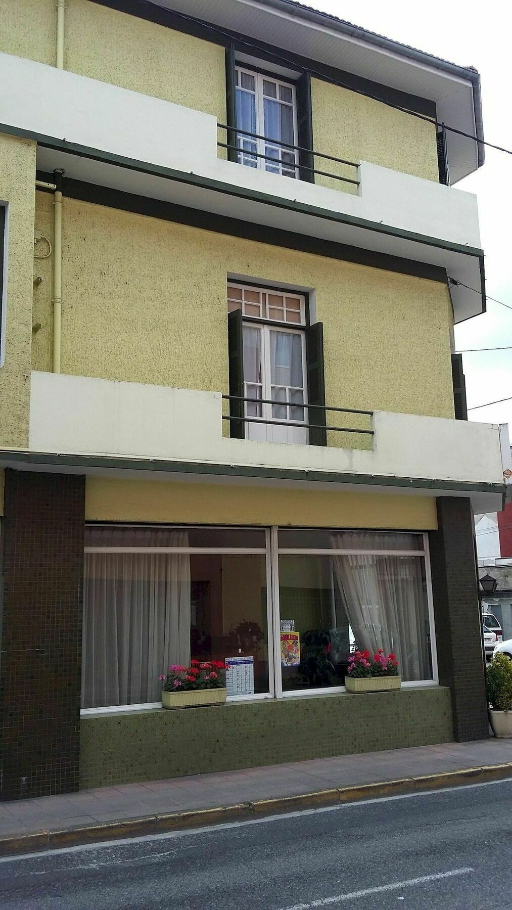 Hotel Du Viscos ลูร์ด ภายนอก รูปภาพ
