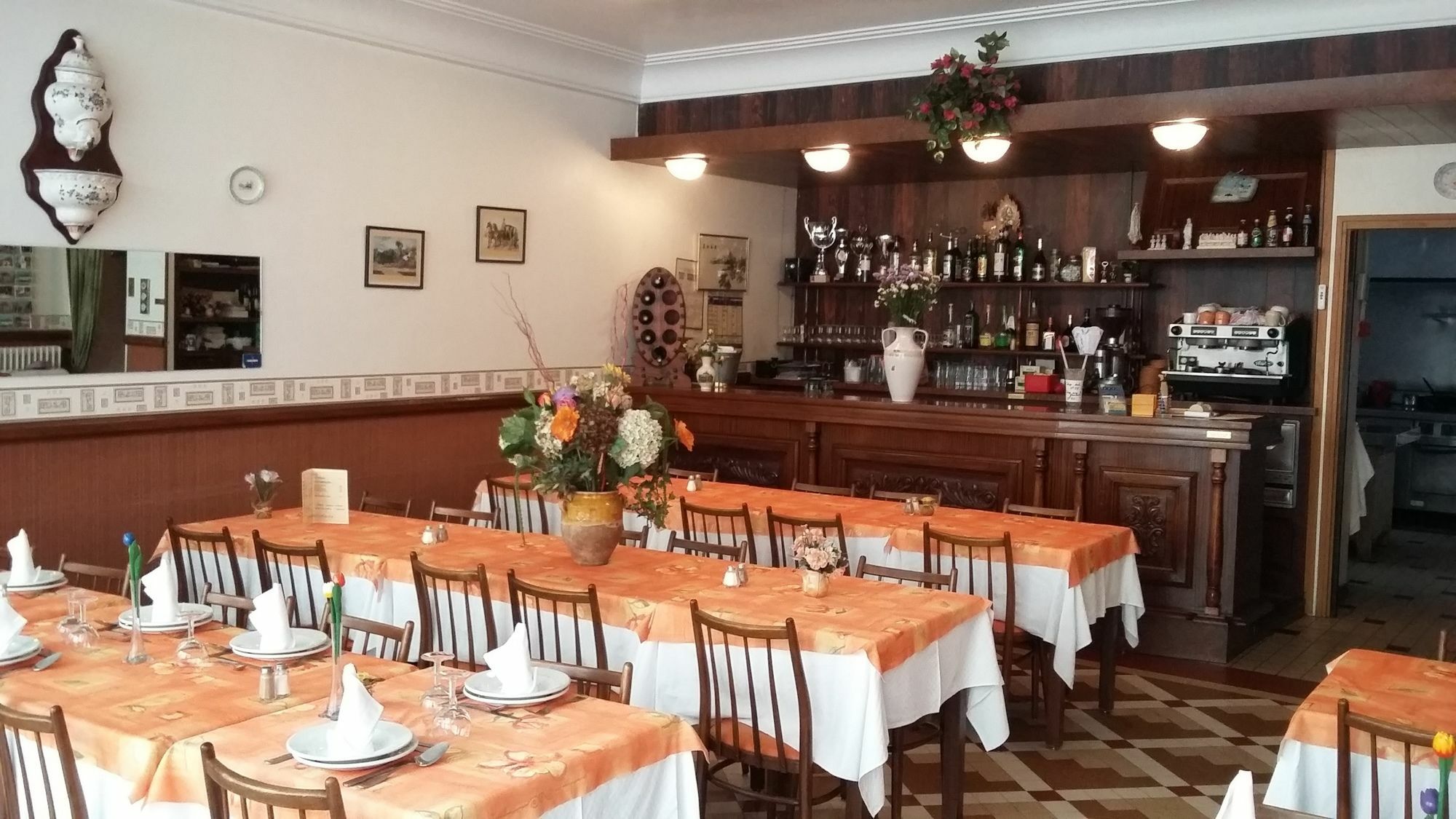 Hotel Du Viscos ลูร์ด ภายนอก รูปภาพ